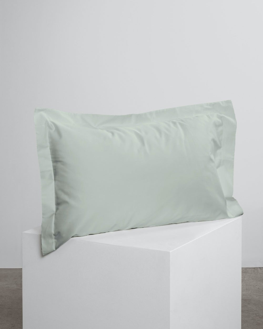 pastel green oxford pillowcase pair. 